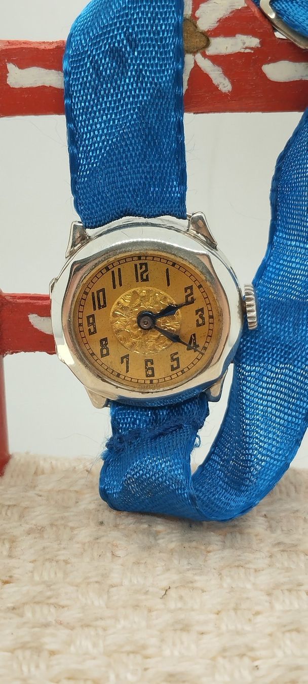 Orologi: montre en argent années 20 – Usato da La Chaux-de-Fonds venduto da jac_9llg