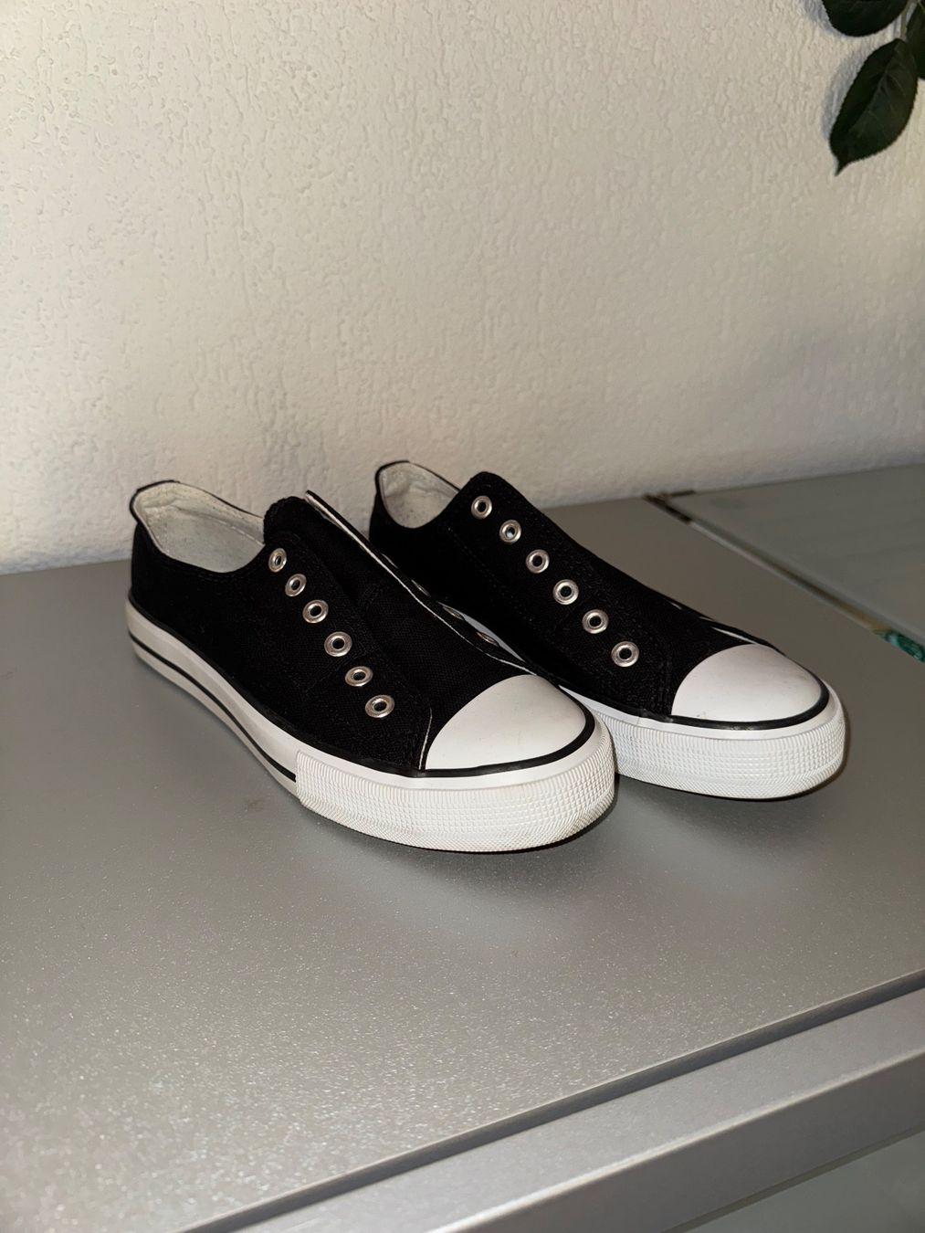 Dosenbach Scarpe da donna: Slipper von Dosenbach Gr. 37 – Usato da Grosswangen venduto da shoes.bags.and.co