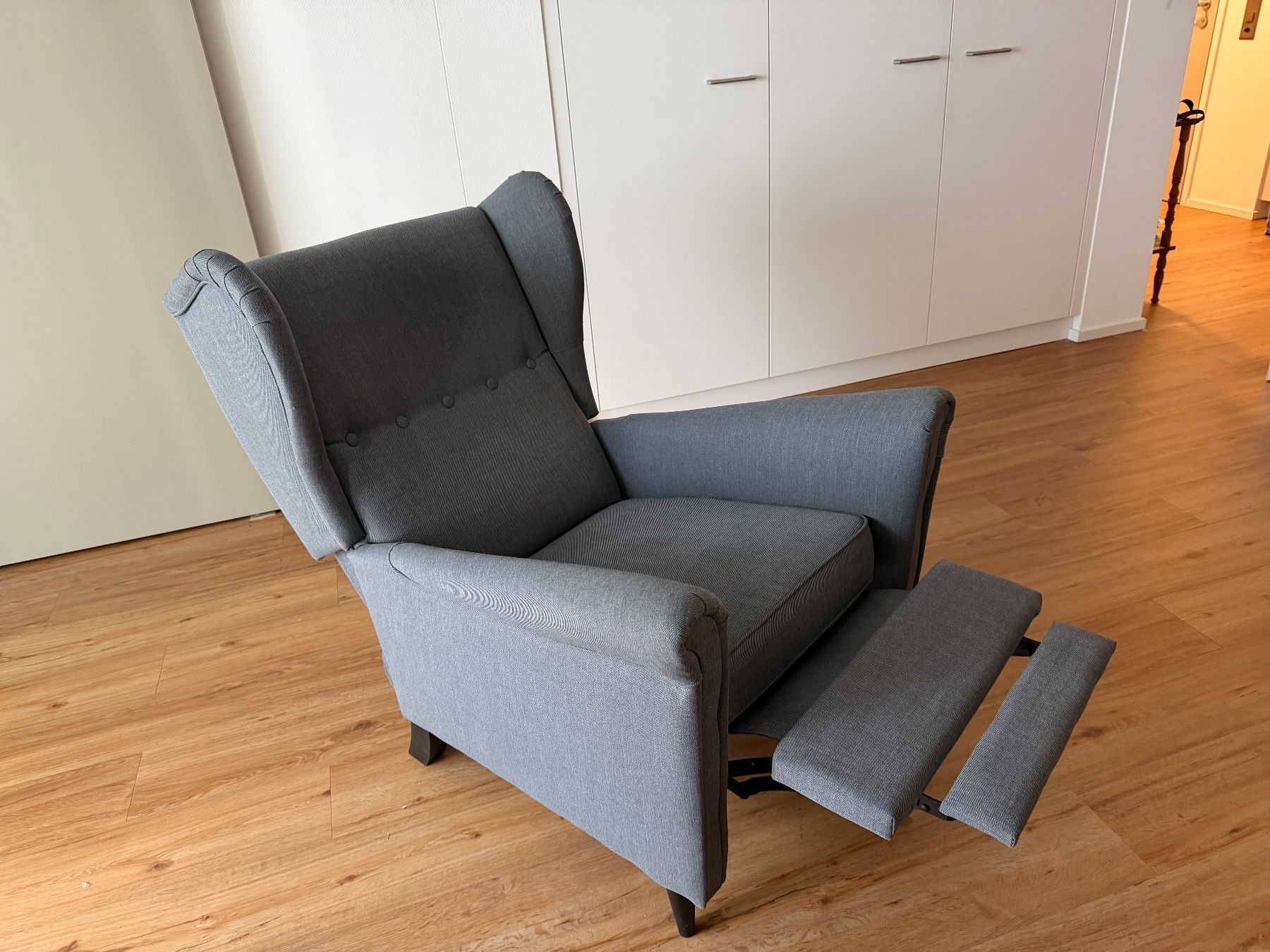 Ikea Sessel: Ruhesessel Strandmon mit Relaxfunktion - Ikea – Gebraucht aus Bülach von Loredana13 1