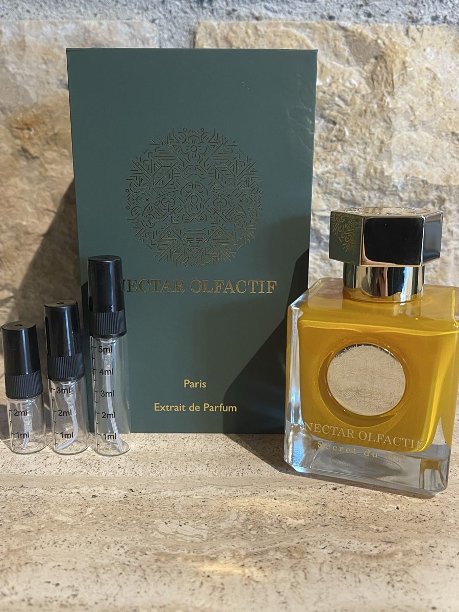 Nectar Olfactif Profumi & Eau de Toilette: Nectar Olfactif - Secret du Nil, 2ml Abfüllung – Nuovo (secondo la descrizione) da Oberdorf BL venduto da Fiomina1
