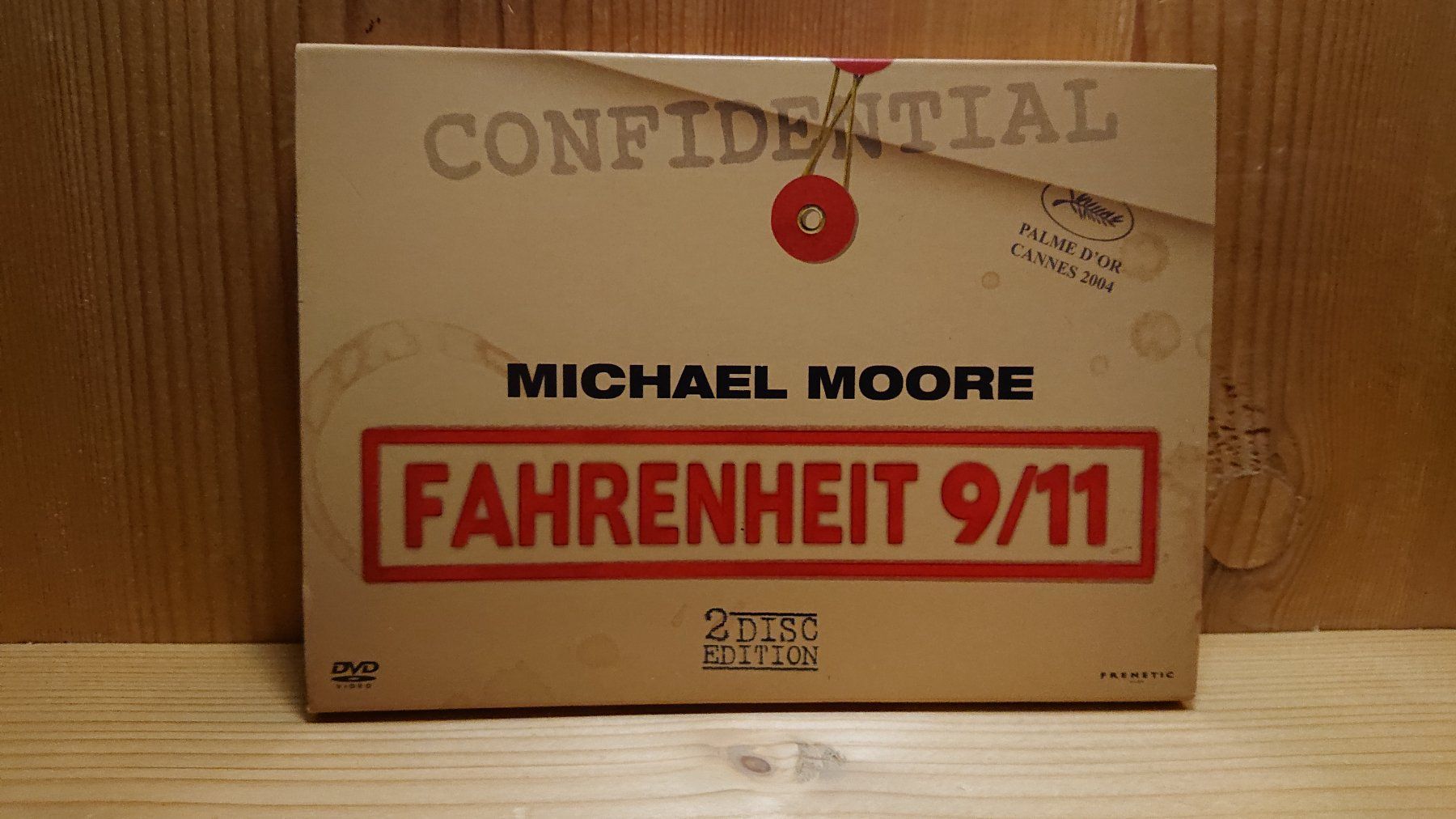 Tutti i DVDs: FAHRENHEIT 9/11 DVD 2 Disc Edition von Michael Moore – Usato da Wilderswil venduto da Exebub 2