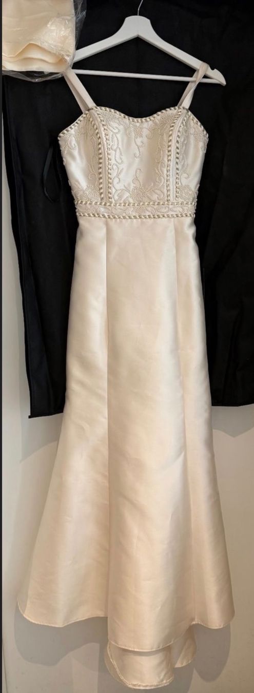 Vestiti: Neues , wunderschönes Abendkleid/ Hochzeitskleid – Nuovo (secondo la descrizione) da Schaan venduto da chinchillali 4
