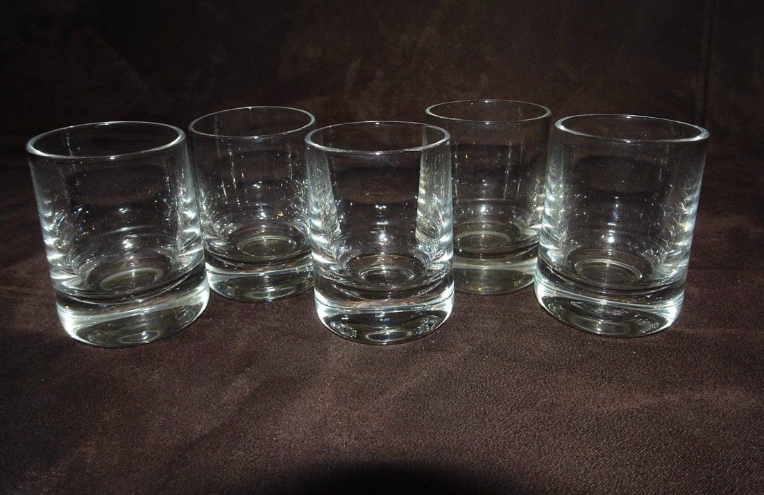 Bicchieri: 4 Verres à shots – Usato da Châtelaine venduto da fil_7lqg