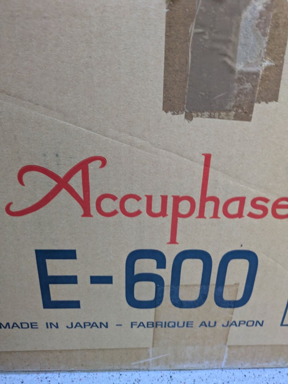 Accuphase Amplificatori: Class-A-Vollverstärker Accuphase E-600 – Usato da Baar venduto da Smax4 4