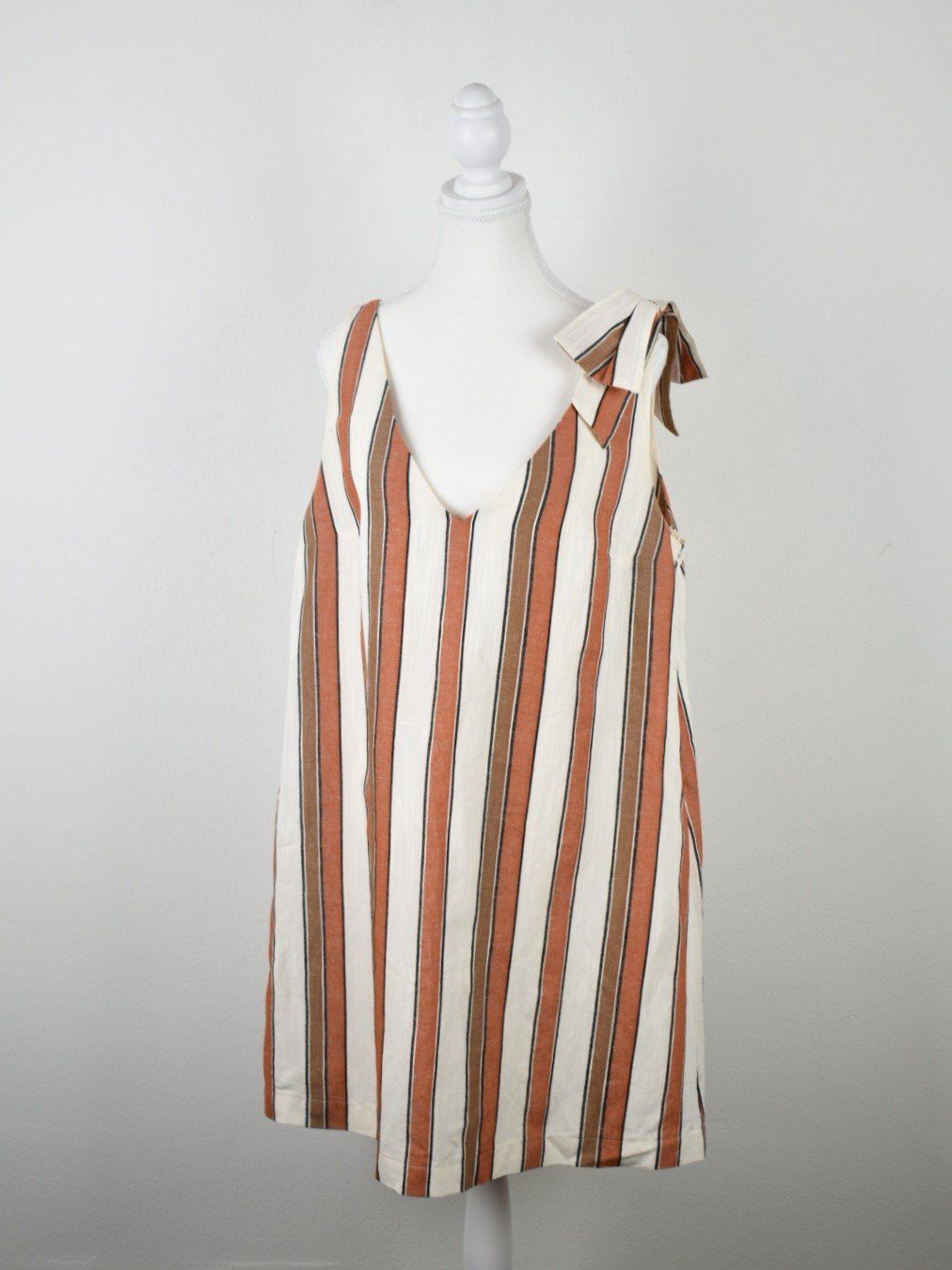 Sezane Vestiti: Sézane Pauline Mini-Kleid, ivory/rust, Gr.44 – Nuovo (secondo la descrizione) da Nürensdorf venduto da 2ND_STORY 1