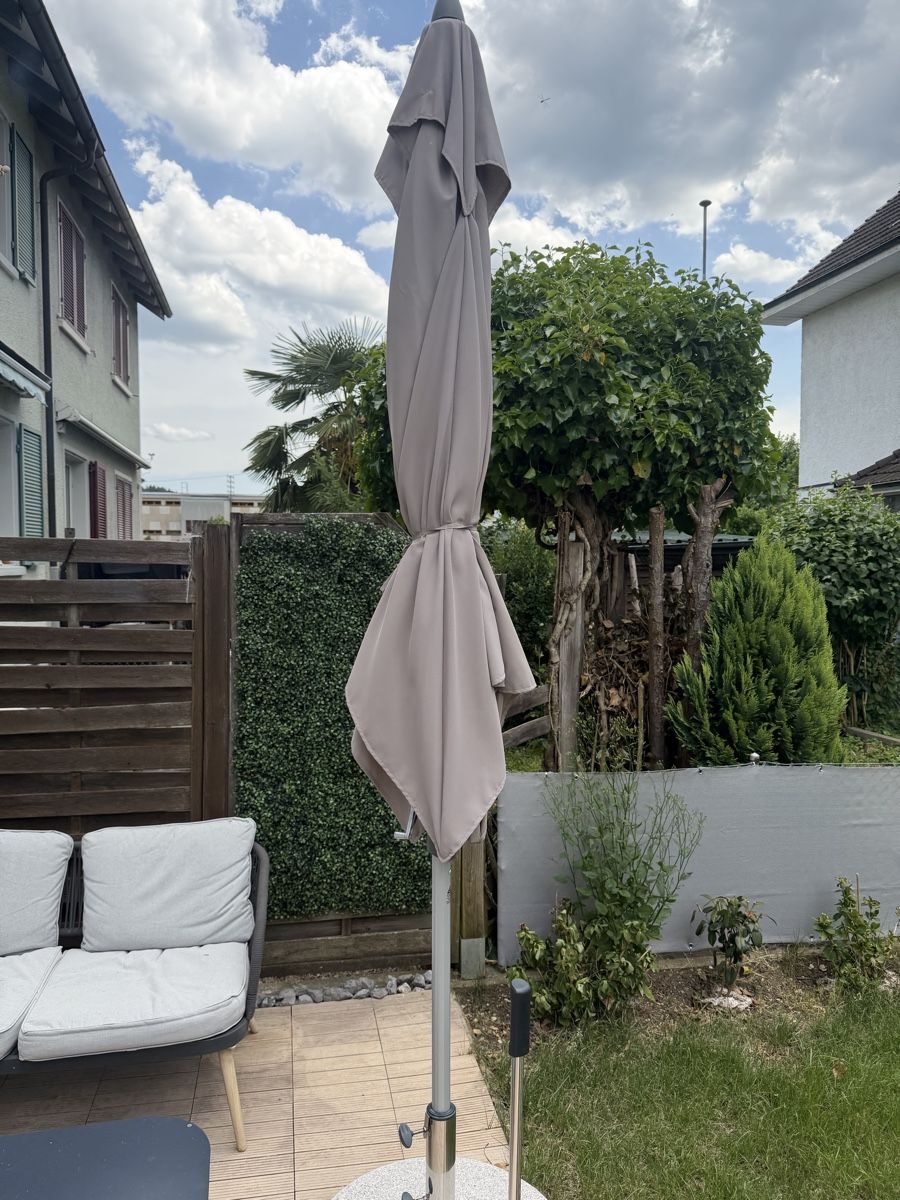 Parasols: SONNENSCHIRM – D'occasion à Trimbach par dem_zh8s 1