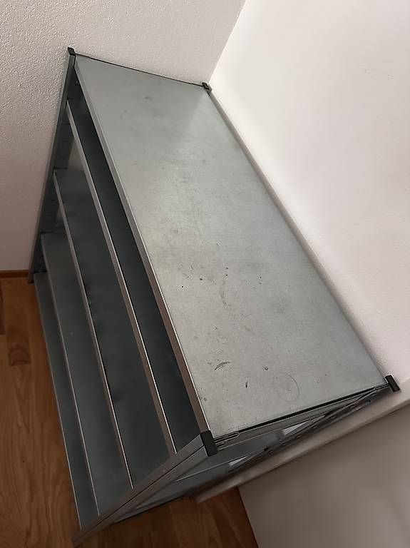 Interio Scaffali: Galva Metall Gestelle – Usato da Bern venduto da bea_nl9y 2
