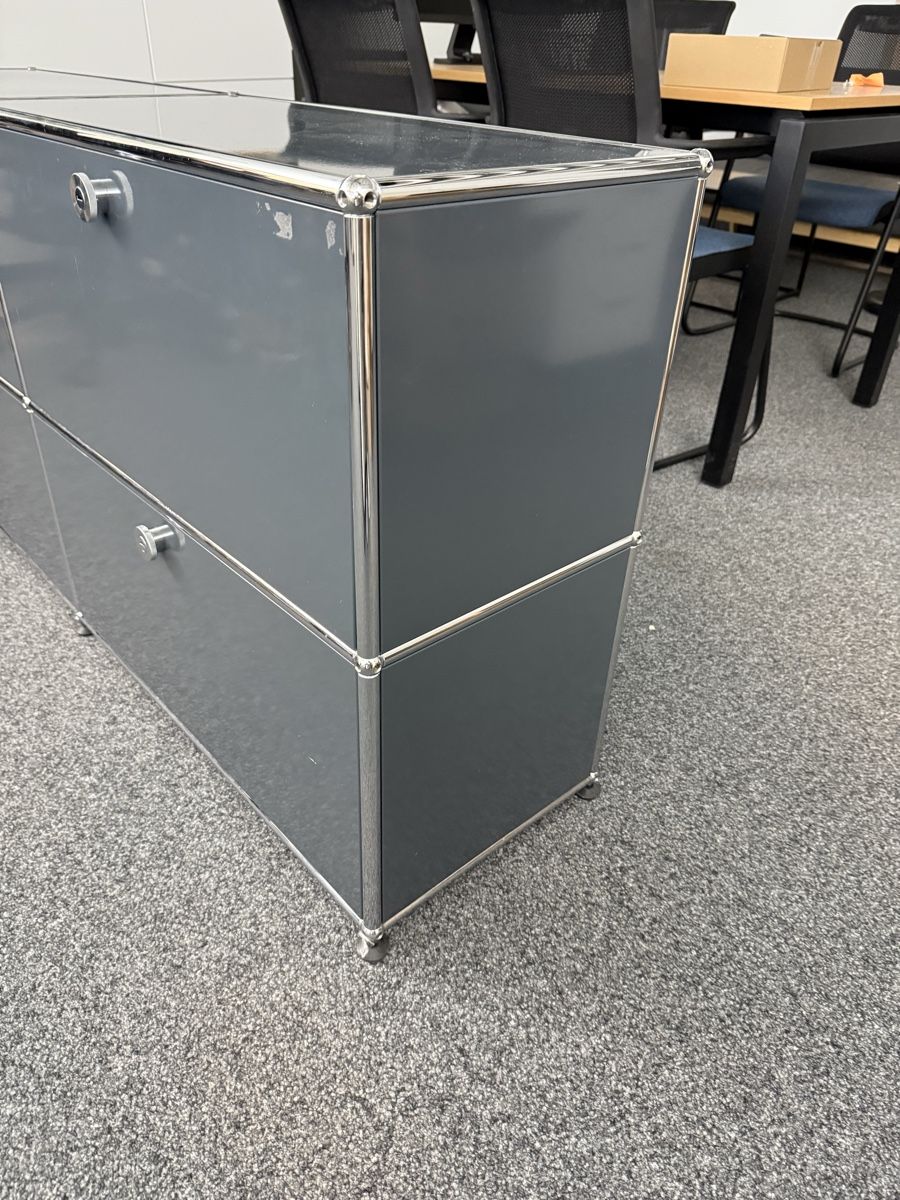 USM Cassettiere: USM Haller Sideboard – Usato da Wettingen venduto da Bounty 2