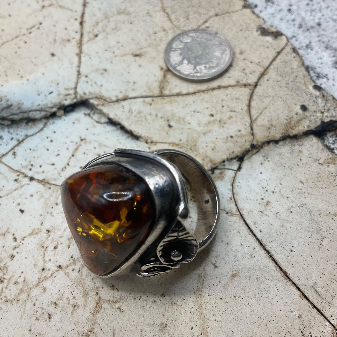 Anelli: Antiker Bernsteinring in Sterlingsilber, Gr.55.5 – Usato da luzern venduto da Alpendorf1 2