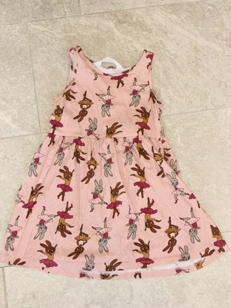 H&M Kleid, Gr. 110/116, mit Hasen-Ballett-Muster, Top!
