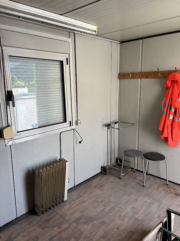 Contenitori edile: Condecta Mannschafts-Bürocontainer – Usato da Unteriberg venduto da Aukver 3