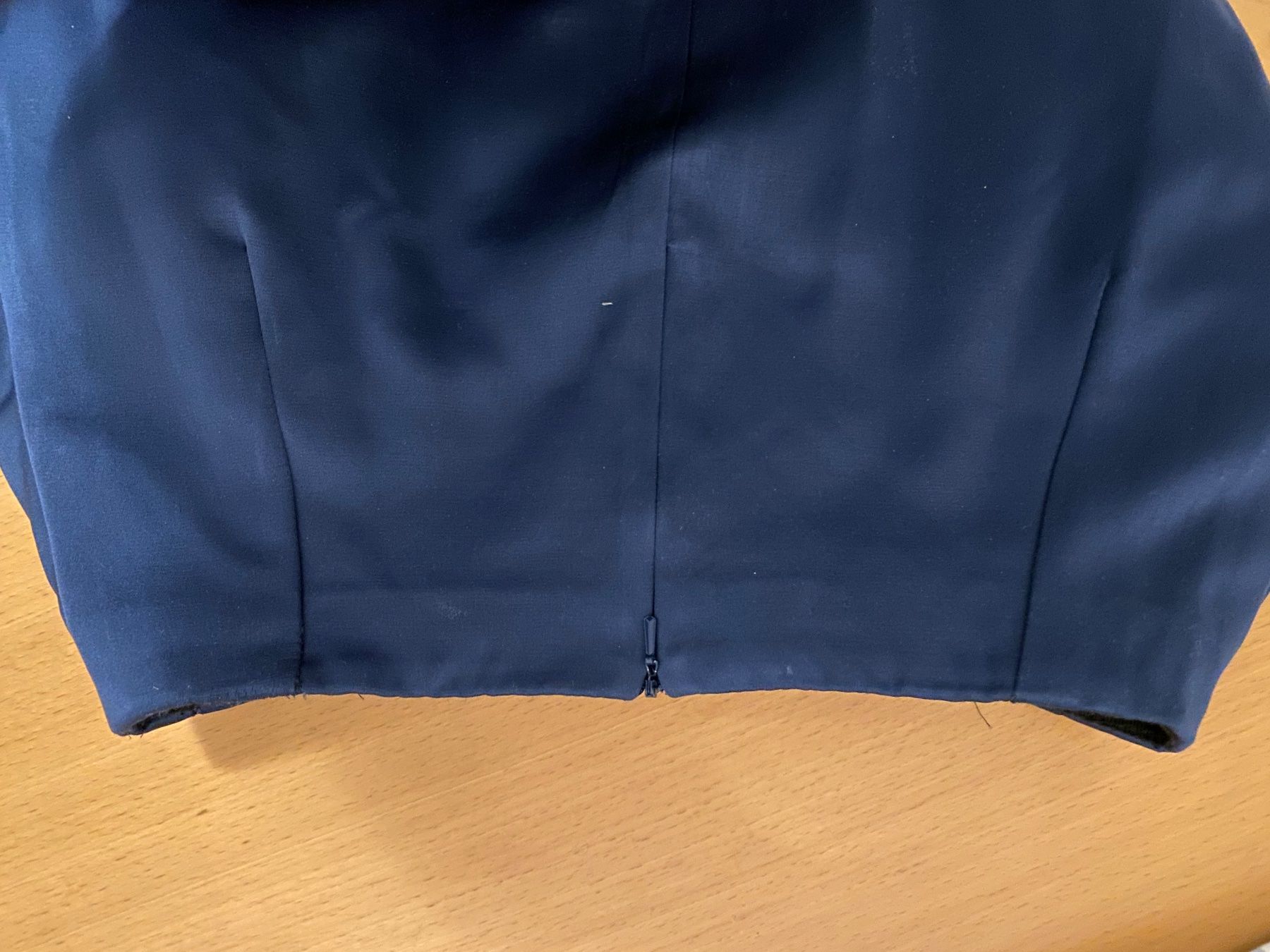 Max Mara Gonne: Blauer MaxMara Rock – Usato da Zürich venduto da happycastle 3