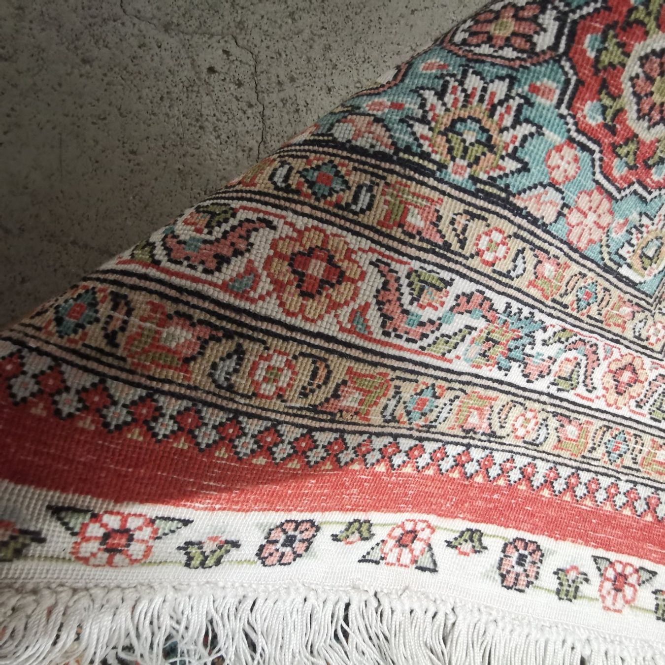Tappeti: Medallion Seiden Orientteppich – Usato da Dübendorf venduto da Babyl2945 7