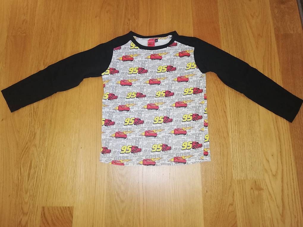 Pullover & Sweatshirts: Langarmshirt in Gr. 128 – Gebraucht aus Zürich von svi_dkg2