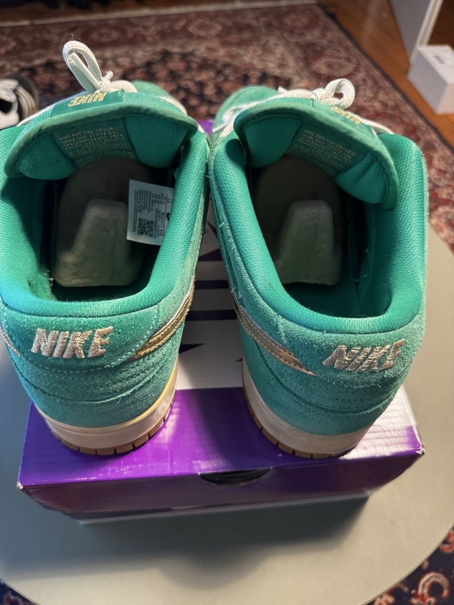 Nike Herrenschuhe: Nike SB Dunk Low Grösse 46 ST. Patricksday – Gebraucht aus Ostermundigen von Leeviroo 2