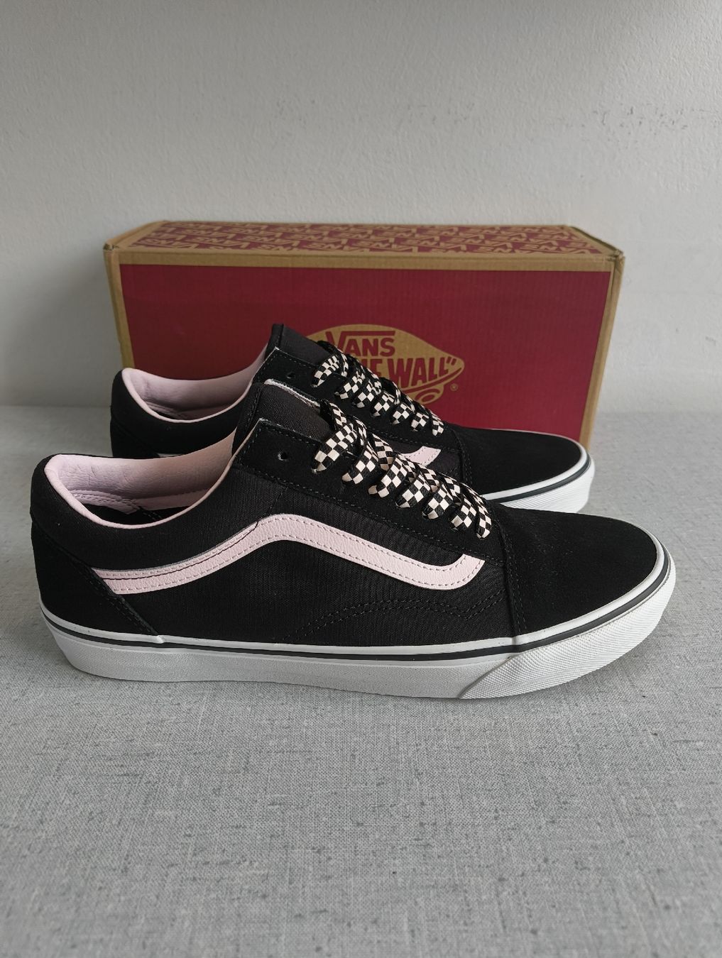 Vans Chaussures hommes: Vans Old Skool,  Grösse 44 neu mit Box – Neuf avec emballage d'origine à Uitikon Waldegg par PJLS1