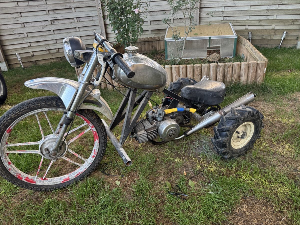 Puch Ciclomotori: Eigenbau 3 Rad Töffli Puch ZA50 – Usato da Leuggern venduto da Darwin016 1