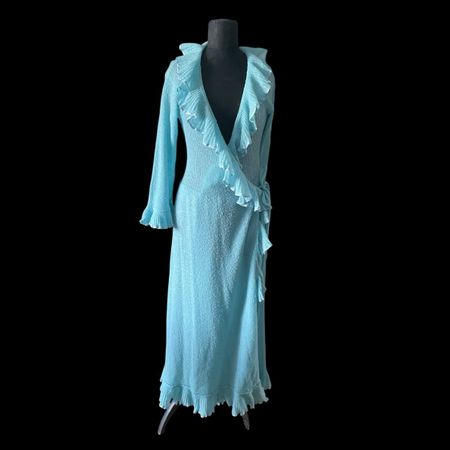 listed on etsy   Rare 1930s Vintage Light blue Knitted Bed