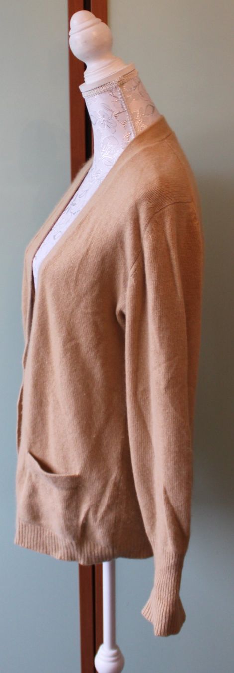 Jacken: Kaschmir-Strickjacke – Gebraucht aus Schaan von antikes_und_kurioses 2
