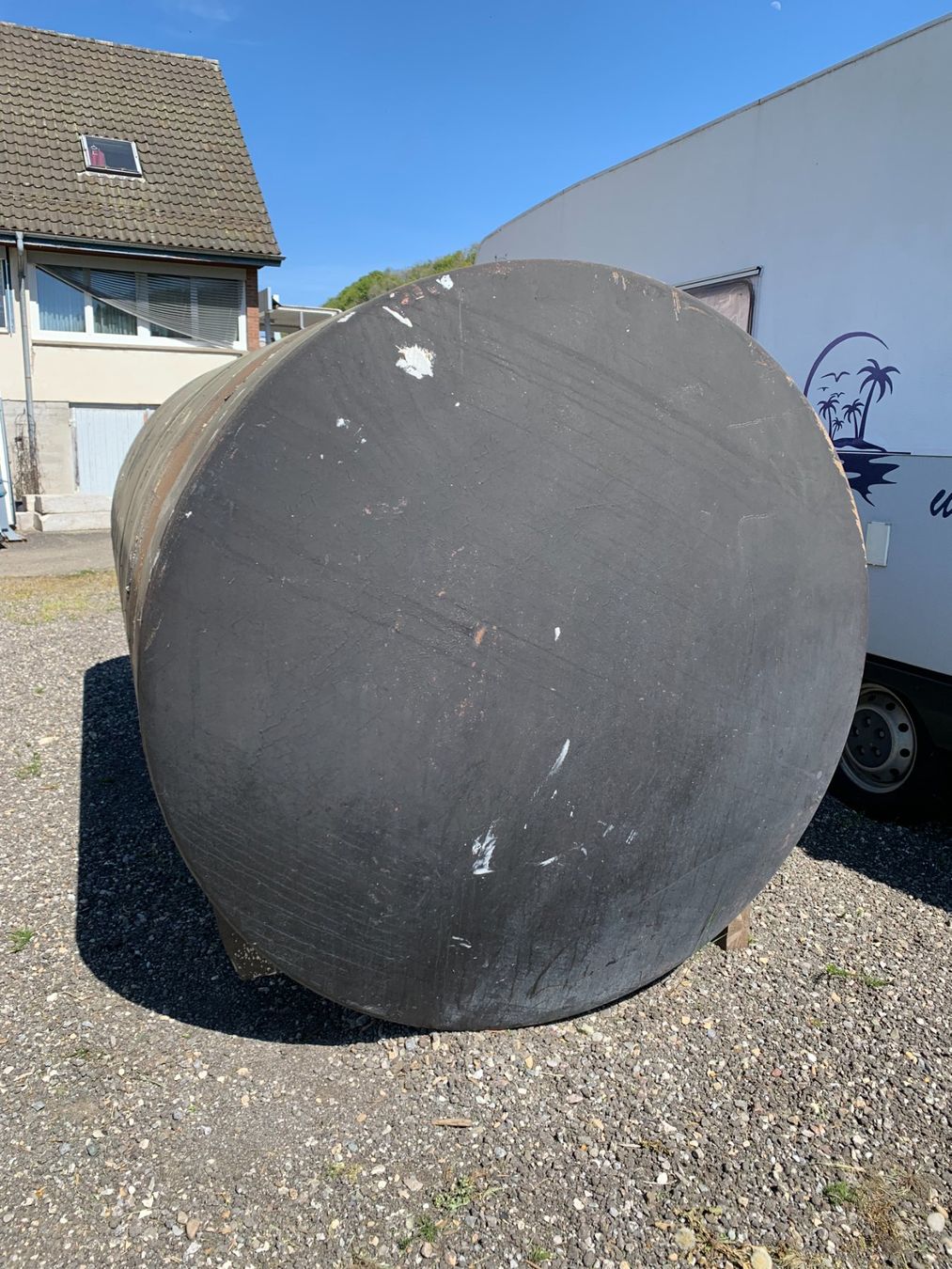 Chauffage: Oeltank 10 000 Liter – D'occasion à Schleitheim par moto-lokilok58 1