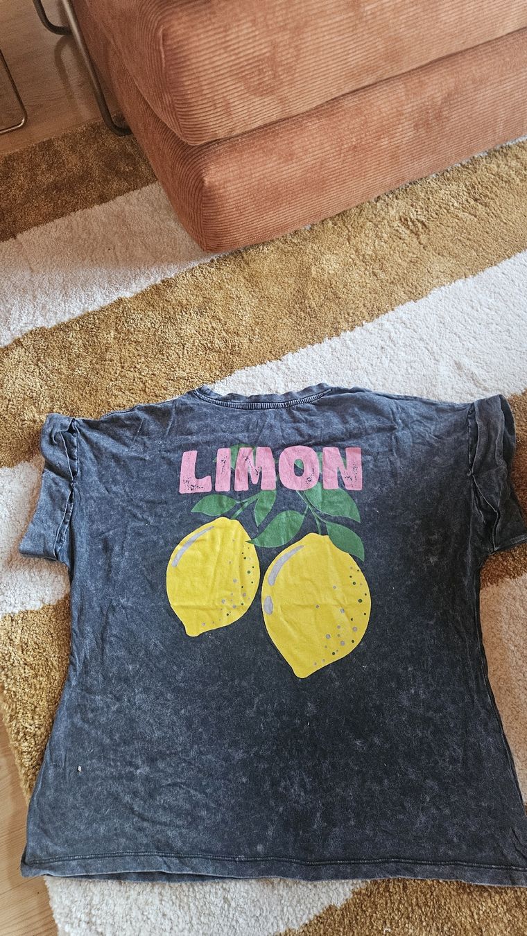 T-shirts: T-shirt Lemon, one size – Neuf (Voir description) à Bulle par tiff_1992 1