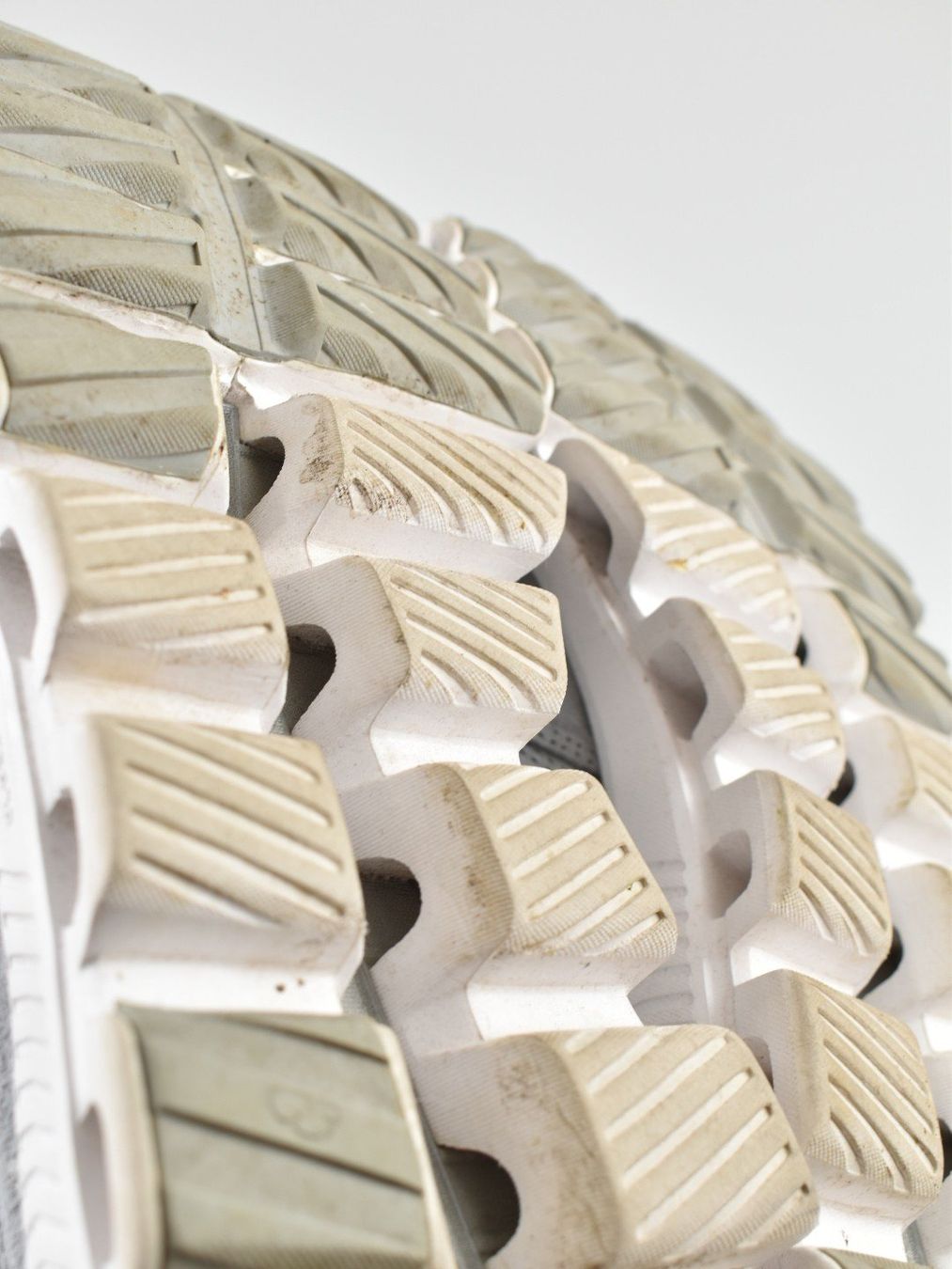 On Scarpe da donna: On Running Cloud Hi, Gr.40.5 – Usato da Nürensdorf venduto da 2ND_STORY 9