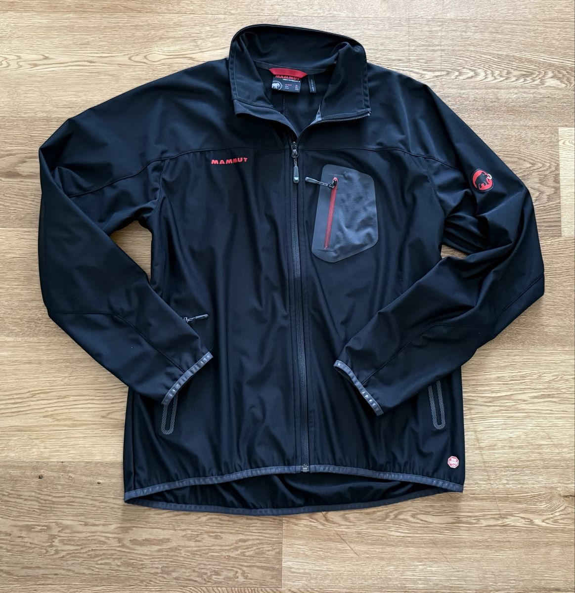Mammut Jacken: Mammut softshell jacket XL – Gebraucht aus Boswil von hey.itsme