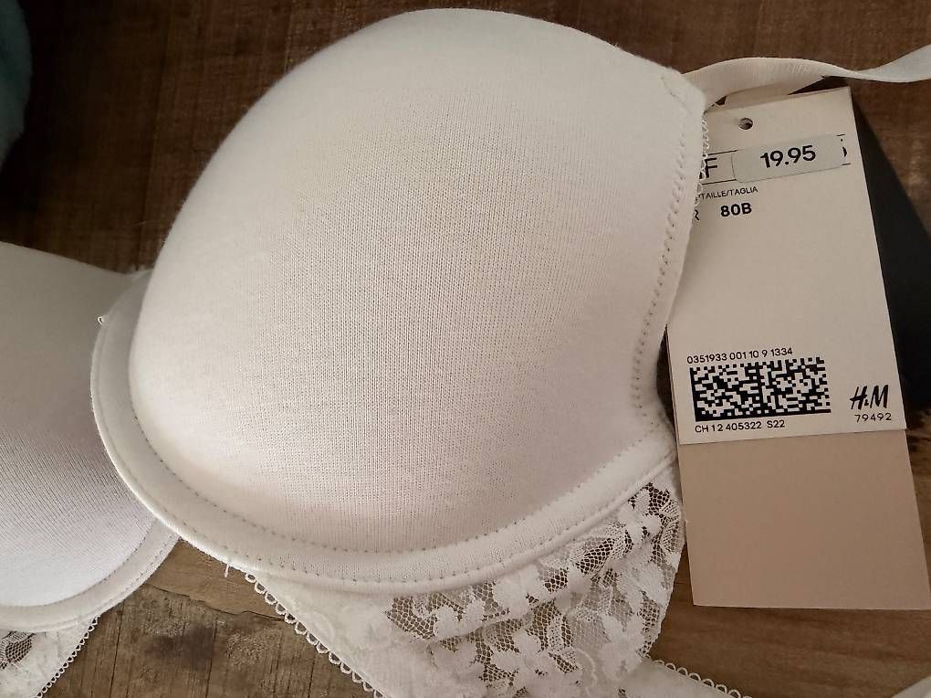 Altra biancheria intima: Soutien gorge neuf 80B – Usato da Chessel venduto da Alyssia83 1