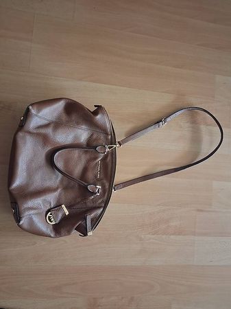 Michael Kors Tasche gebraucht