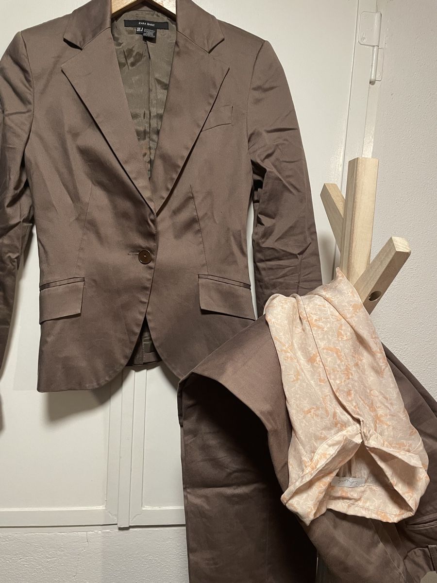 Zara Completi & Tailleur: Hosenanzug und Bluse S – Usato da Siebnen venduto da Starlauf