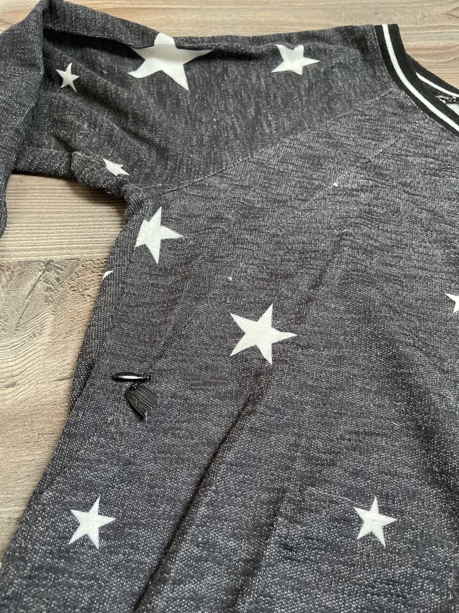 Pullover & Sweatshirts: Love2Wait Stillpulli – Gebraucht aus Nänikon von broug 1