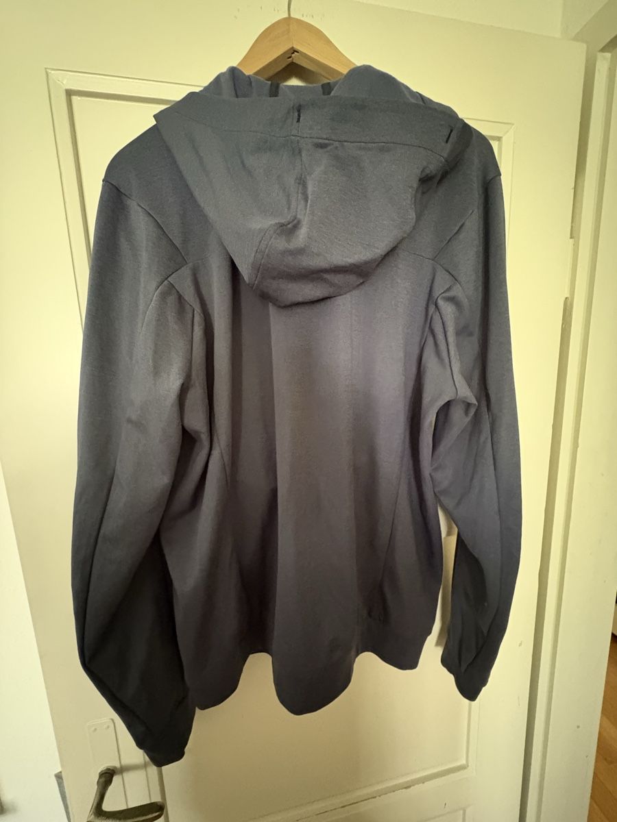 Arcteryx Giacche: Arcteryx Men Hoody blau L – Nuovo (secondo la descrizione) da Basel venduto da v3t_z9gg 3