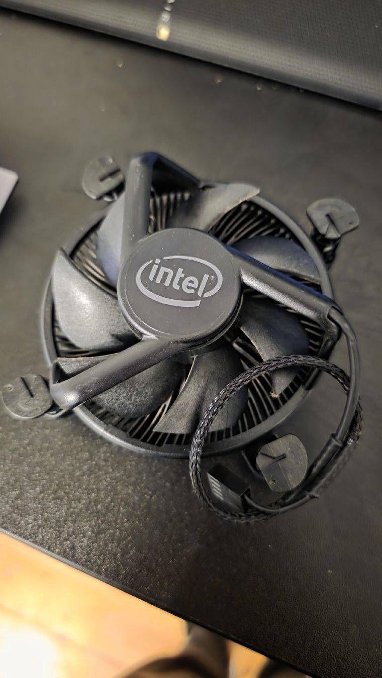 Intel PC: Intel i5 11400F Boxed – Usato da Steinhof SO venduto da Bjboed 3