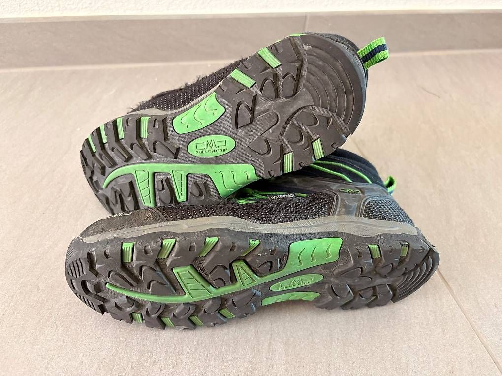 Scarpe da uomo: CMP Wanderschuhe Waterproof, Grösse 39, schwarz/grün – Usato da Boniswil venduto da FluLeu 1