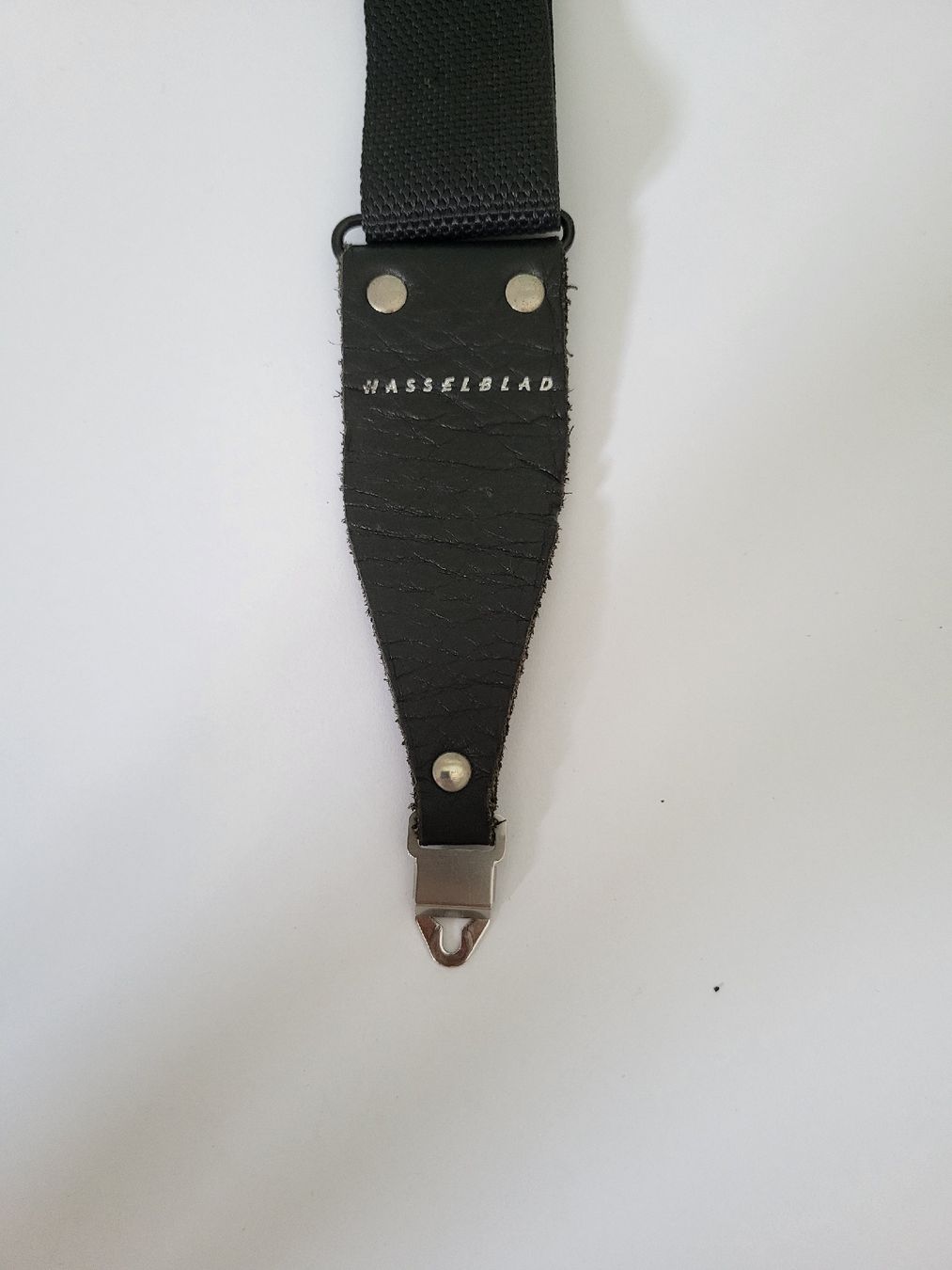 Altri Accessori: Hasselblad Kameragurt schwarz mit Metallclips #14 – Usato da Dachsen venduto da MacheSache 1