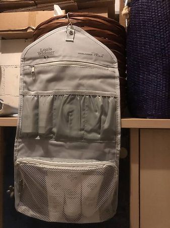 Louis Widmer-Tasche für Toiletries