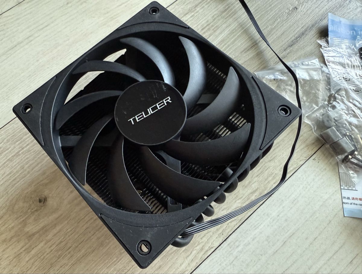 Composants électroniques: Low profile CPU cooler 77mm – Neuf (Voir description) à Leysin par awo_cm7y 1