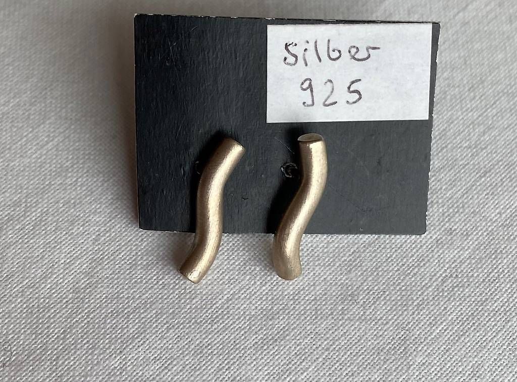 Boucles d'oreille: Silber Ohrstecker 925 matt – D'occasion à Basel par 12Glory