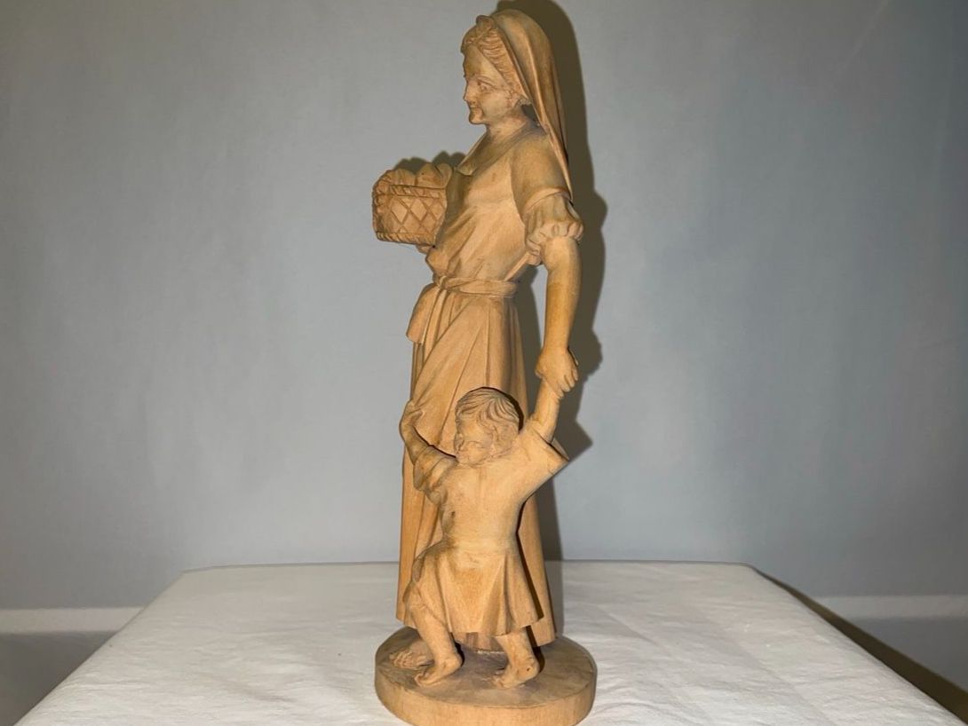Sculture & Statue: Holzskulptur "Mutter mit Kind", Schnitzerei – Usato da Reinach BL venduto da Dahoo 4