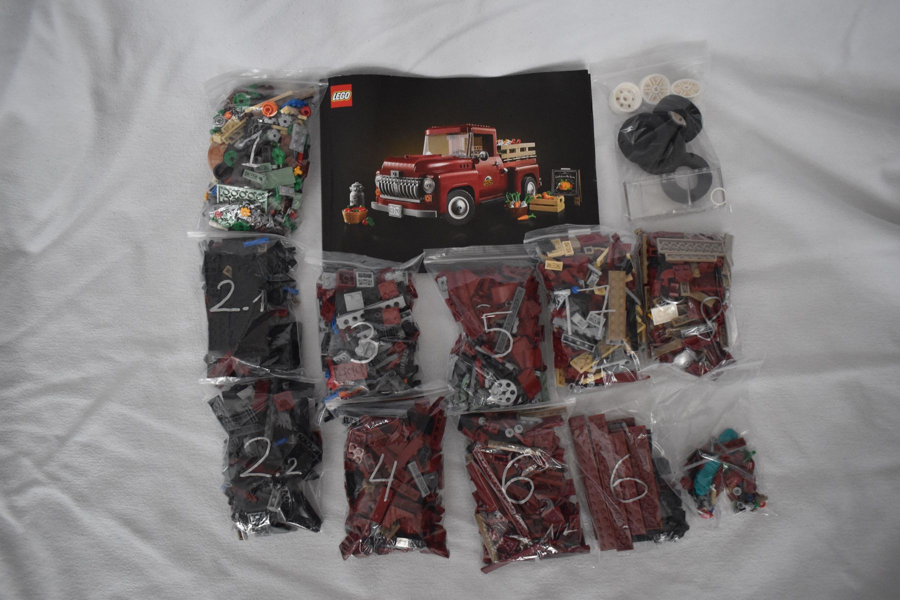 Lego Kit di costruzioni: Lego 10290 Pickup Truck – Usato da Killwangen venduto da Metalbunny 3