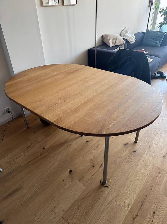 Tavoli: CH388 table - Carl Hansen Hans J. Wegner, 1960 – Usato da Zürich venduto da Dobolinan 3