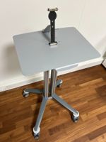 Ständer fahrbar mit Ablage grau gebraucht guter Zustand