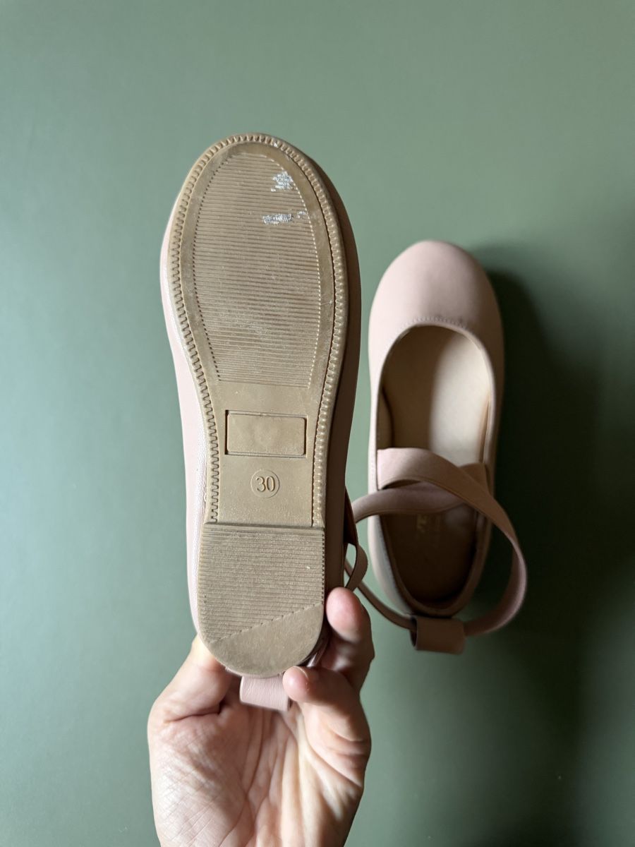 Schuhe für Mädchen: Lederballerinas – Neu (gemäss Beschreibung) aus Zürich von ilanee 1
