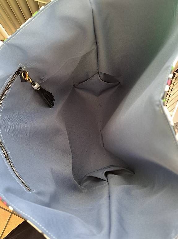 Sacs femmes: Shopper – Neuf avec emballage d'origine à Rothenthurm par MaKa6418
