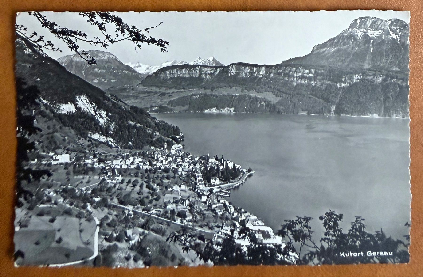 Cartes postales: Gersau - Panorama 1957 – D'occasion à Lutry par Ediego