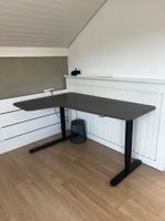 IKEA Eckschreibtisch elektrisch höhenverstellbar – 160 × 110
