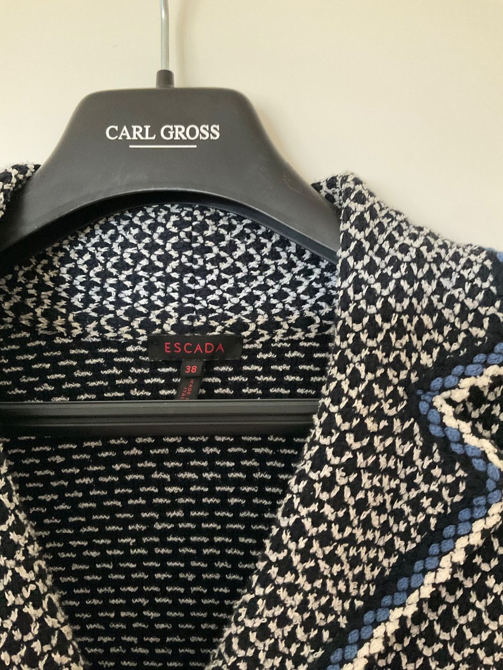Escada Giacche: Escada  Strickjacke, Grösse 38, Top Zustand – Usato da Regensdorf venduto da sina072 3