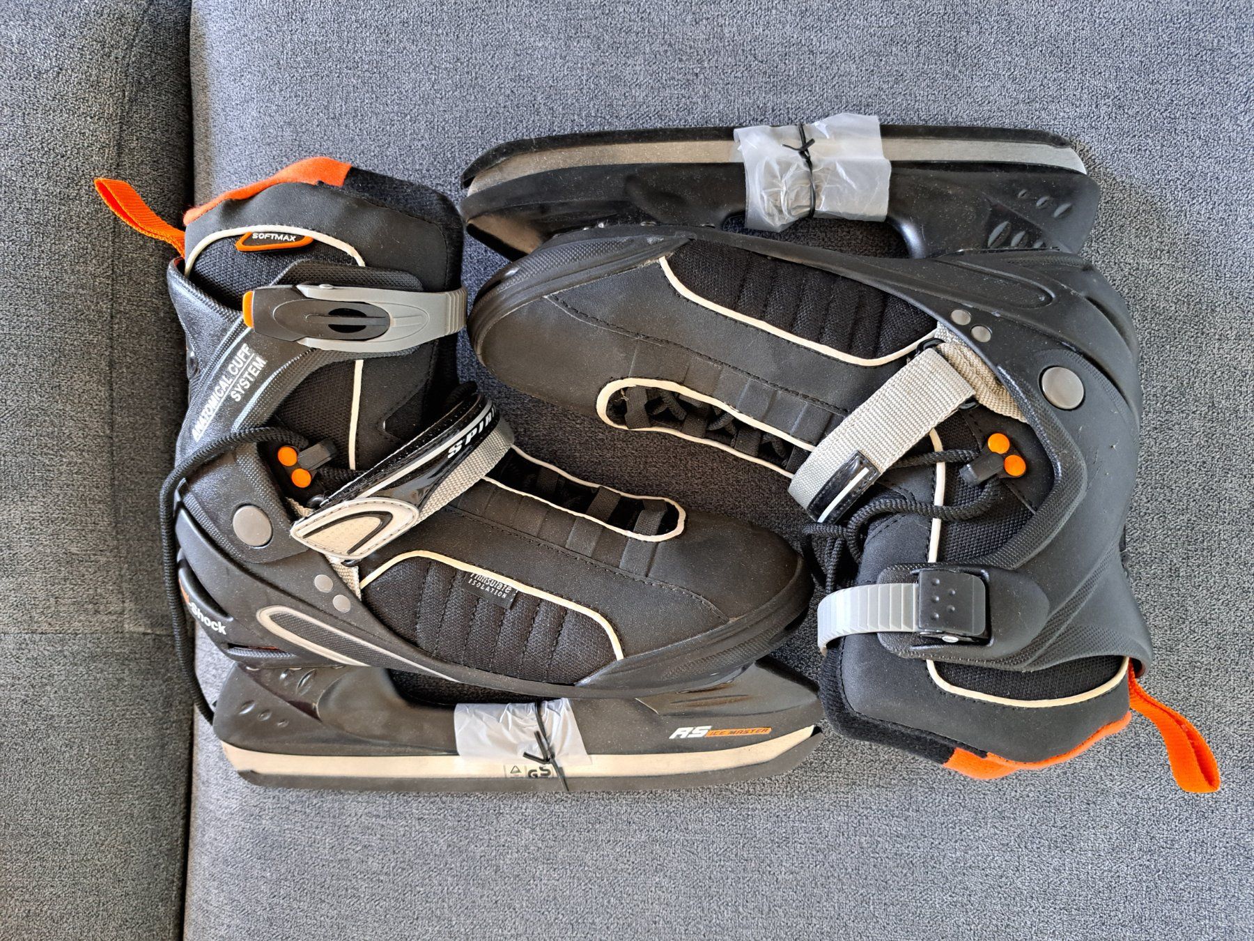 Schlittschuhe: Schlittschuhe, neuwertig, Grösse 42 – Neu (gemäss Beschreibung) aus Schafisheim von Parker30