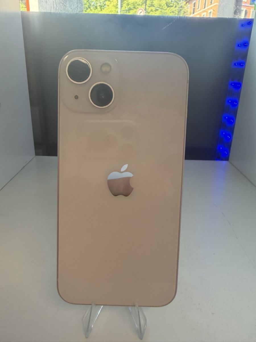 Apple Telefoni cellulari / Smartphones: iPhone 13 256go batterie 100% – Usato da Yverdon-les-Bains venduto da ame_7f2x 1