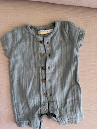 Newborn baby romper, size 50